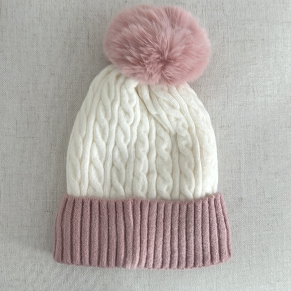 UGG pink and cream Pom Pom beanie - Picture 2 of 3